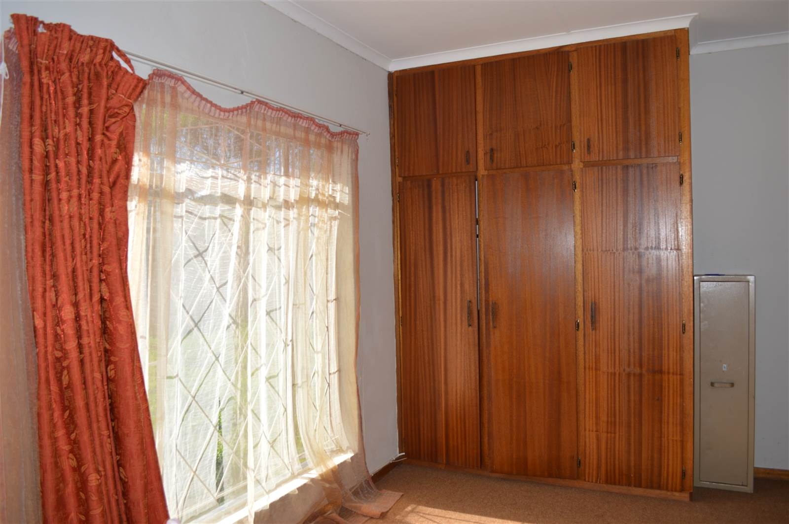 3 Bed House in Queenstown Central photo number 12