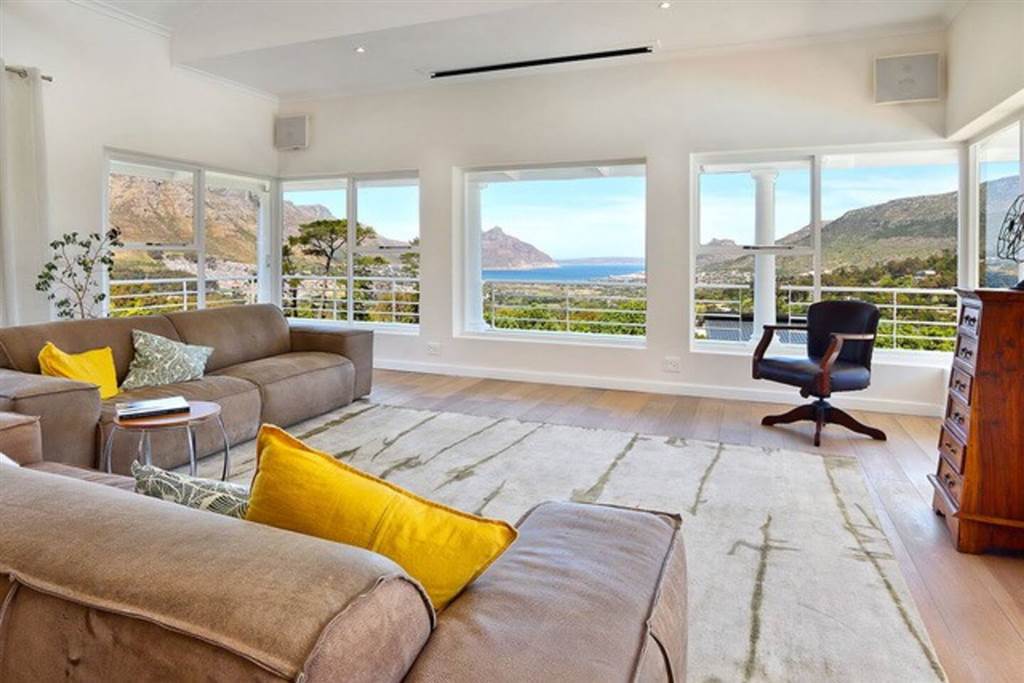 3 Bed House in Hout Bay and surrounds photo number 24