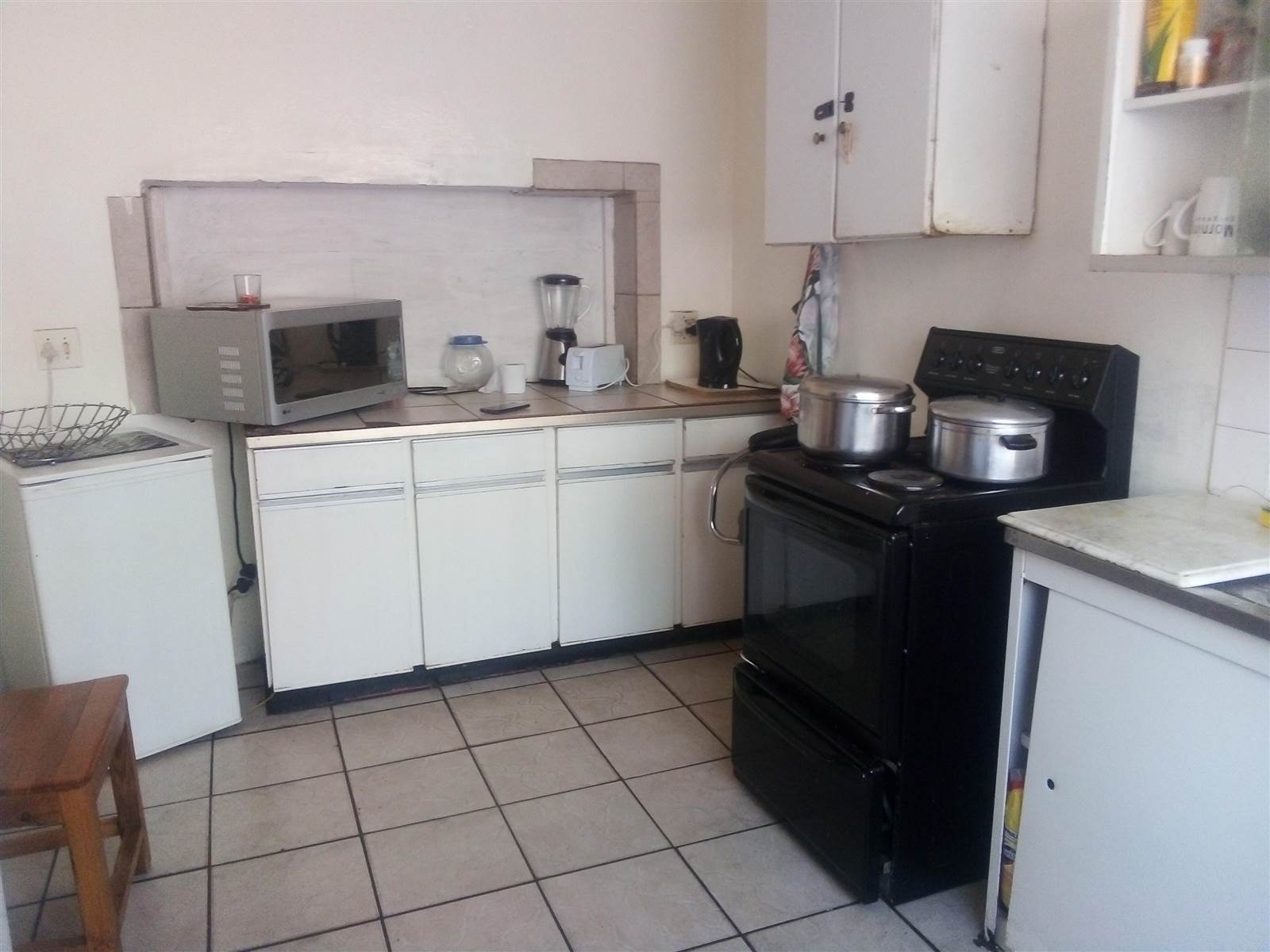 3 Bed Duplex in Jeppestown photo number 5