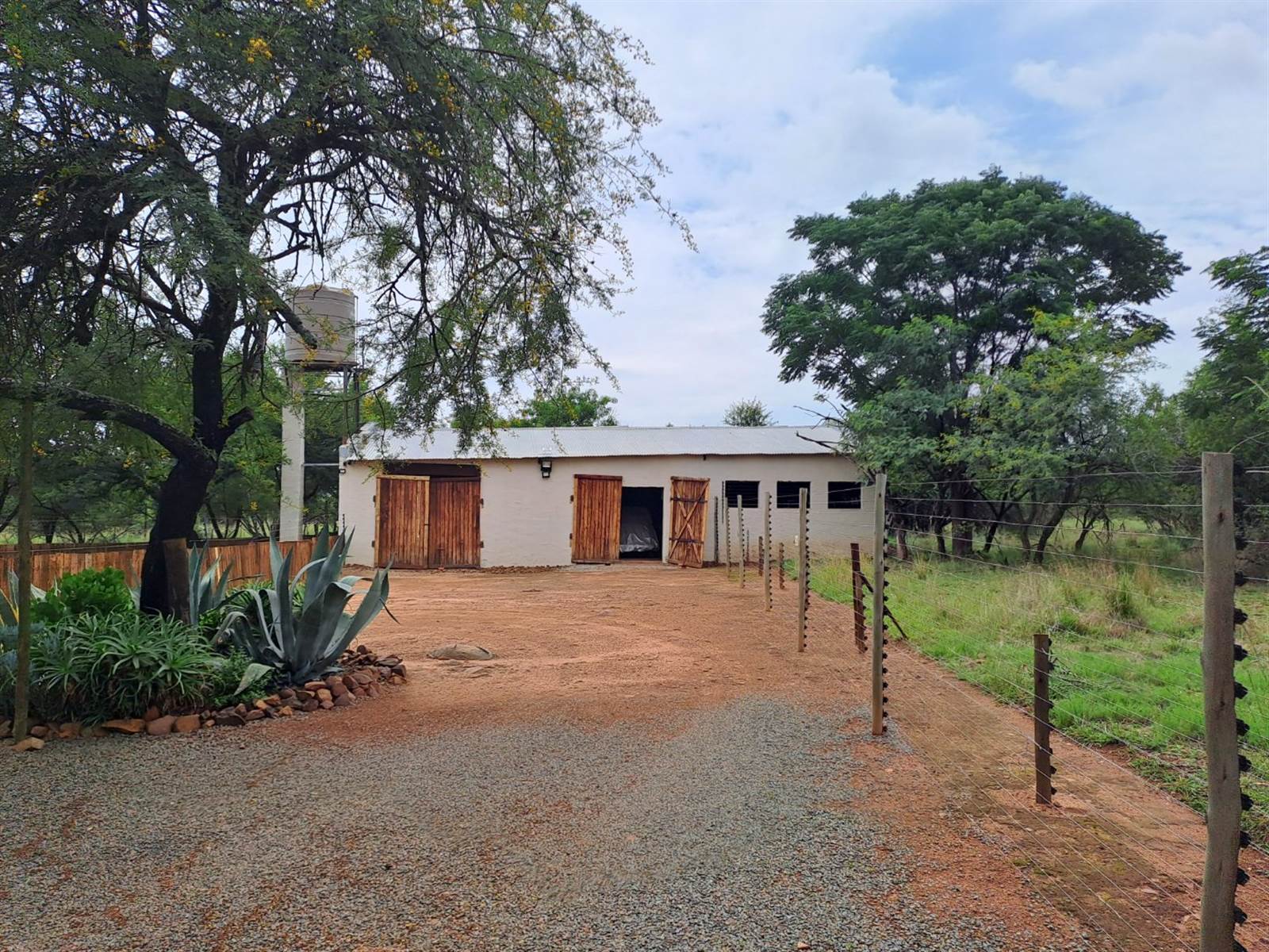 2 ha Farm in Kameelfontein and surrounds photo number 13