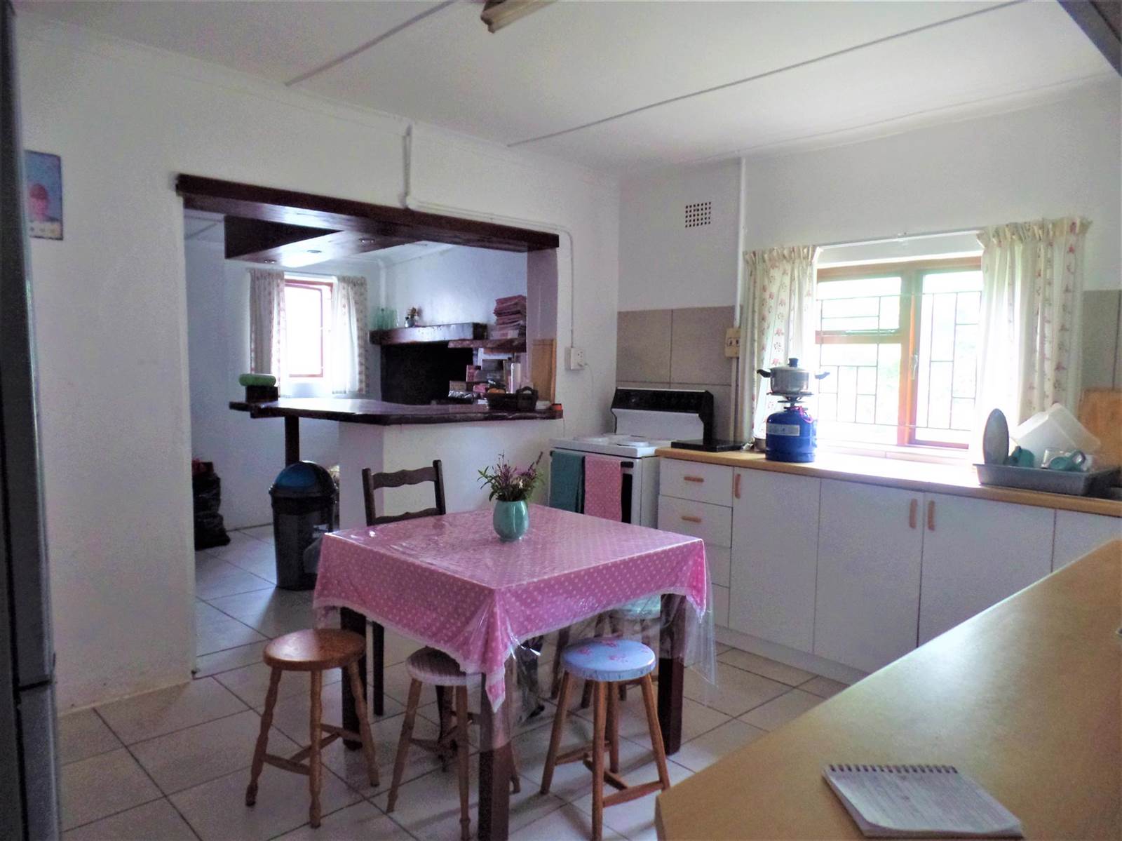 3 Bed House in Gansbaai and surrounds photo number 6