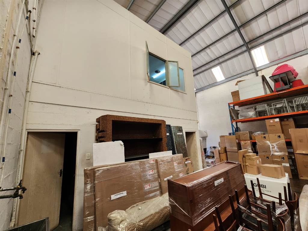 390  m² Industrial space in Killarney Gardens photo number 4