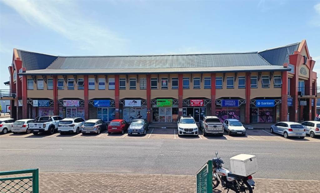111  m² Commercial space in Richards Bay Central photo number 1