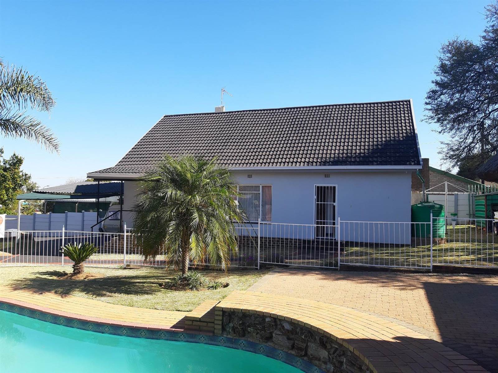 3 Bed House in Fochville photo number 21