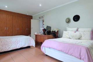 4 Bed House in Linksfield Ridge photo number 12