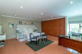 4 Bed House in Linksfield Ridge photo number 4