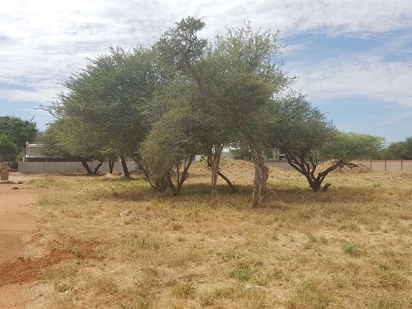 724 m² Land available in Onverwacht