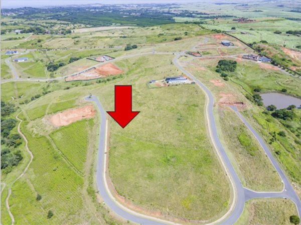 2458 m² Land