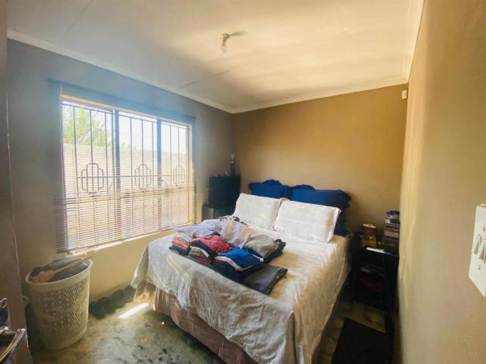 2 Bed House in Naturena photo number 5