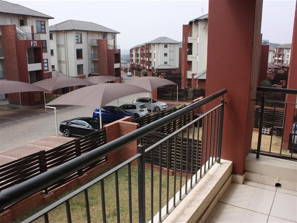 2 Bed Apartment in Oakdene