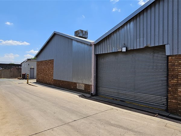 6 600  m² Industrial space