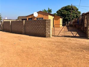 2 Bed House in Hammanskraal