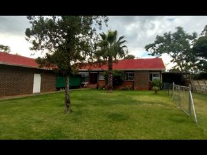 3 Bed House in Hyde Park