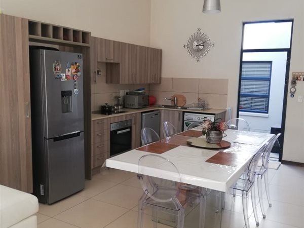 3 Bed Simplex