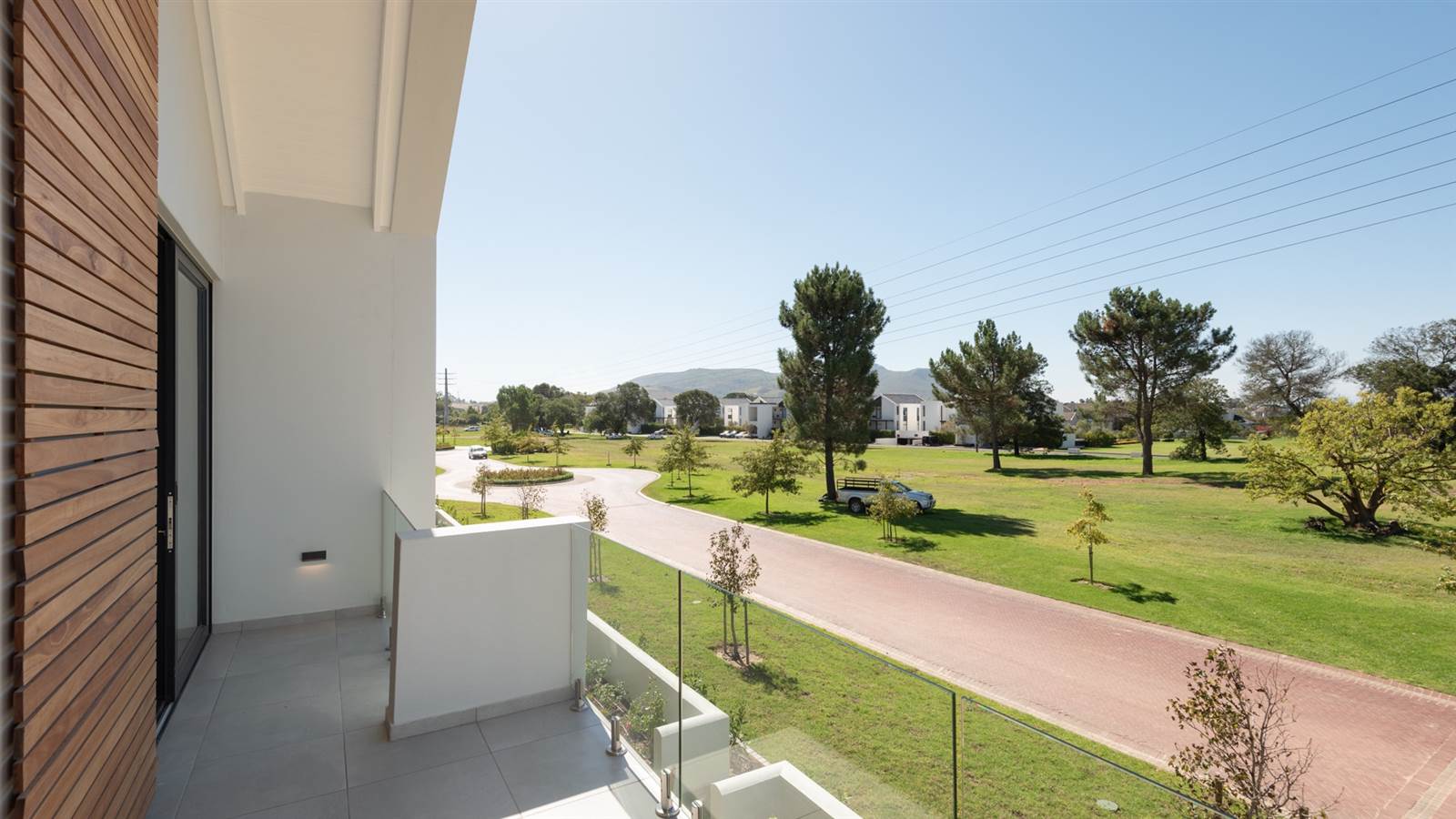 2 Bed Apartment in Val de Vie photo number 14