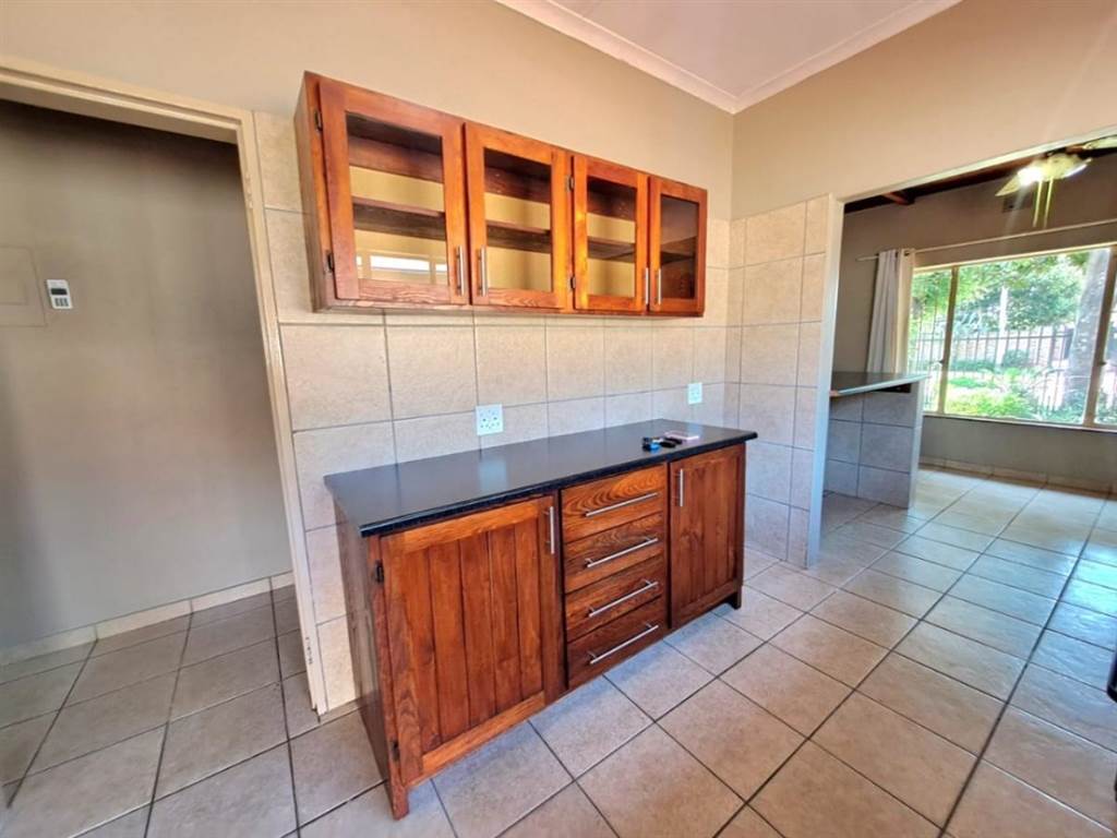 5 Bed House in Pretoria North photo number 24