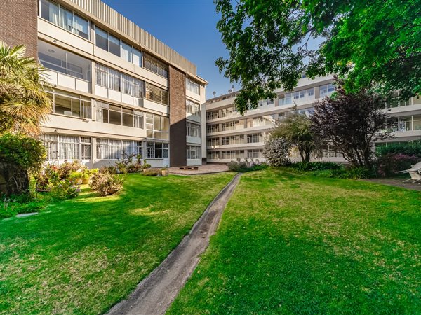 2 Bed Apartment in Kentview