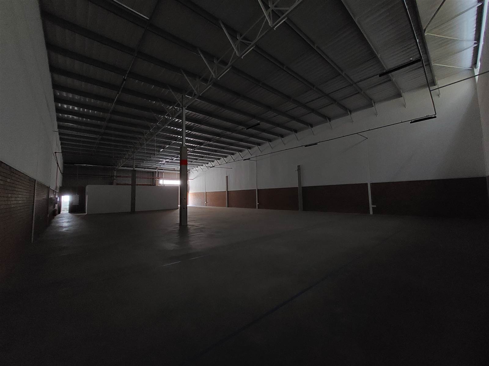 669  m² Industrial space in Clayville photo number 7