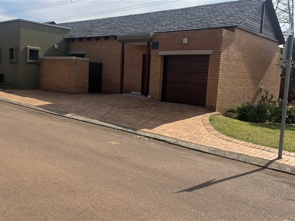 2 Bedroom House 2 Bedroom House