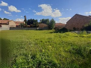 600 m² Land available in Bakerton