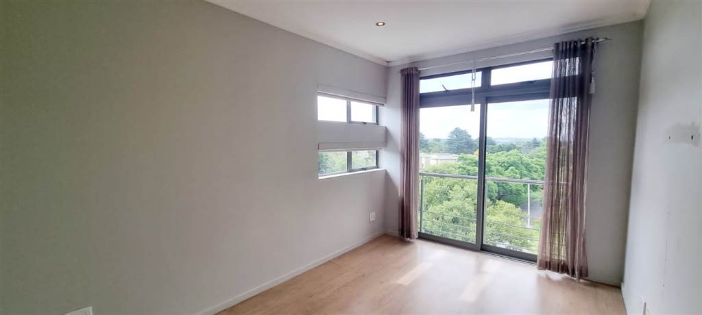 2 Bed Apartment in Hurlingham photo number 9