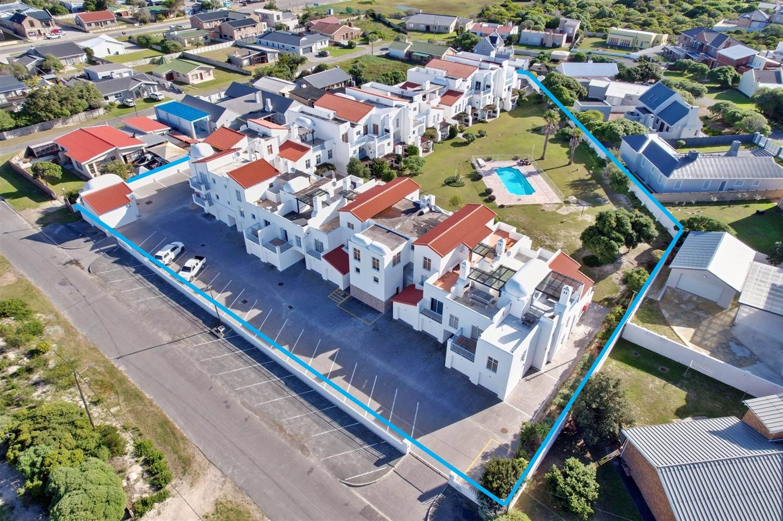 2 Bed Apartment in Struisbaai photo number 21