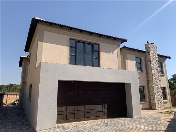 4 Bed House in Willow Park