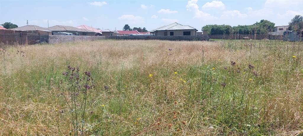 881 m² Land available in Jameson Park photo number 2