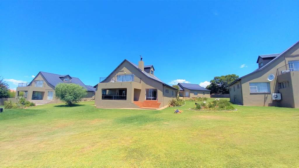 4 Bed House in Vaal Marina photo number 1