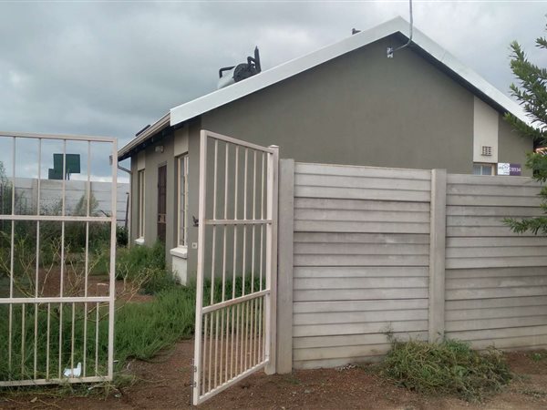 2 Bedroom House 2 Bedroom House