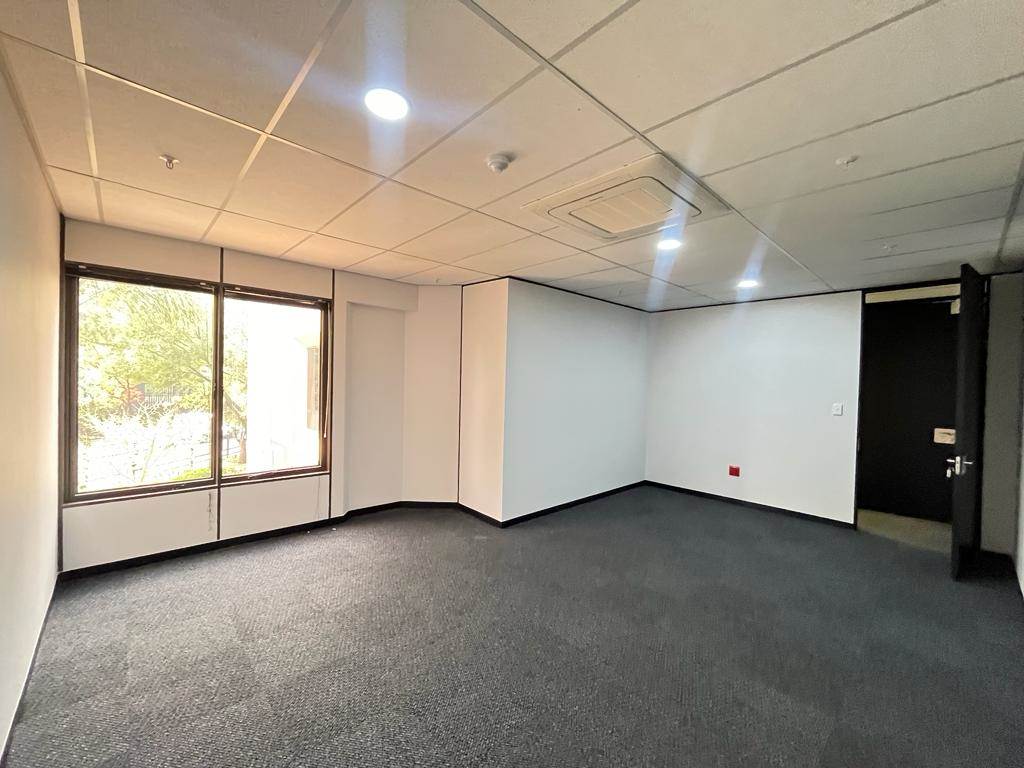129  m² Commercial space in Parktown photo number 9