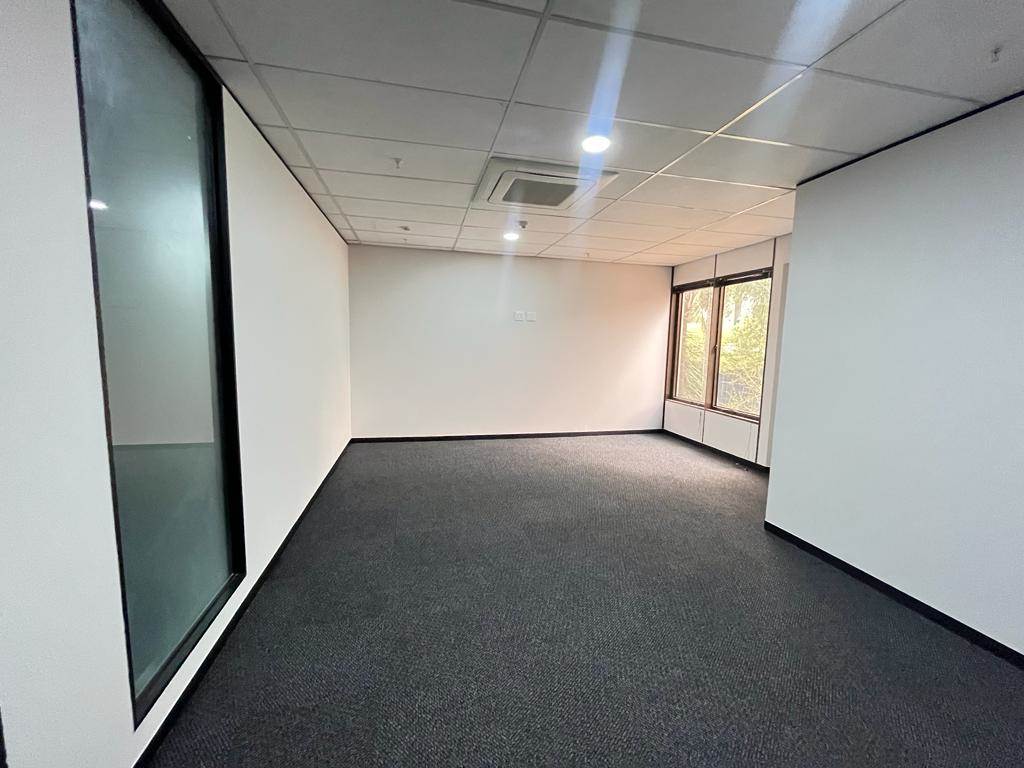 129  m² Commercial space in Parktown photo number 8