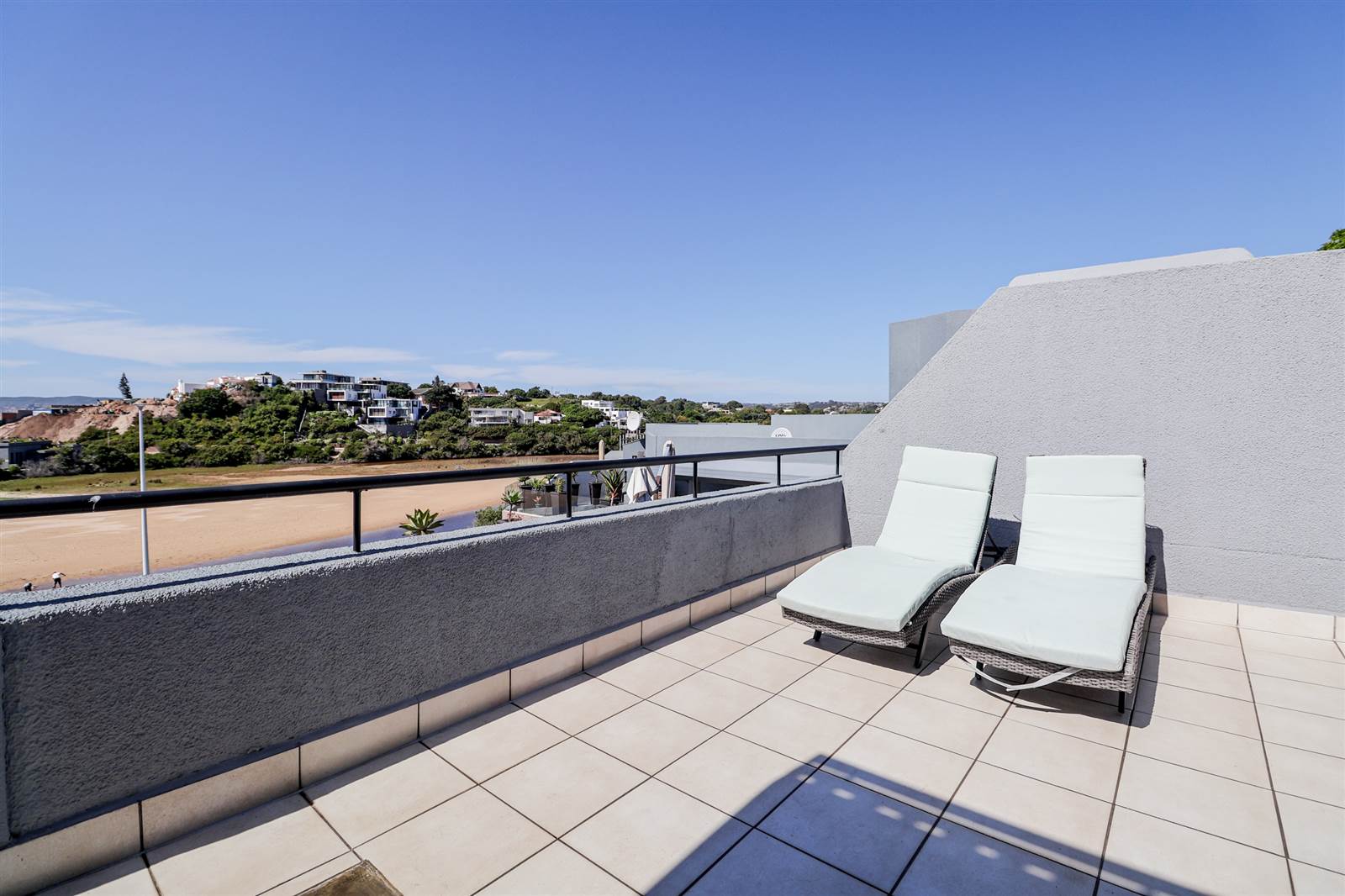 3 Bed Apartment in Plettenberg Bay photo number 27