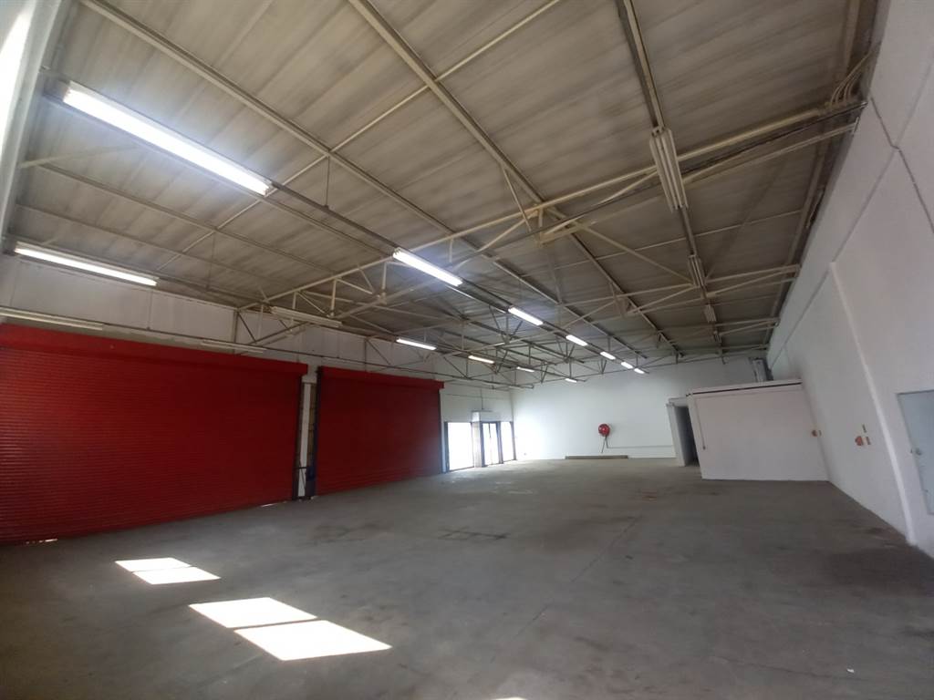 308  m² Industrial space in Hatfield photo number 8