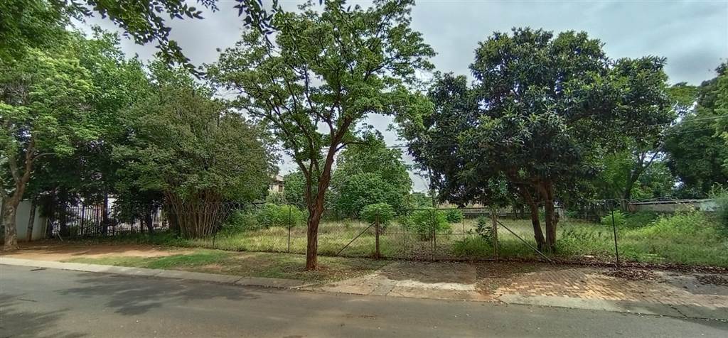 1736 m² Land available in Hatfield photo number 2