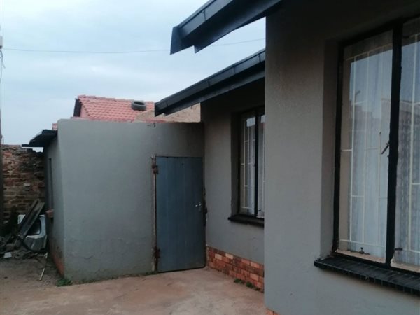 3 Bedroom House 3 Bedroom House