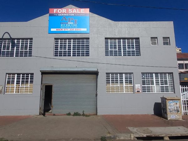 510 m² Industrial space 510 m² Industrial space