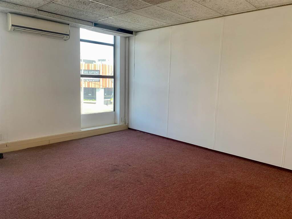 91  m² Office Space in Craighall photo number 12
