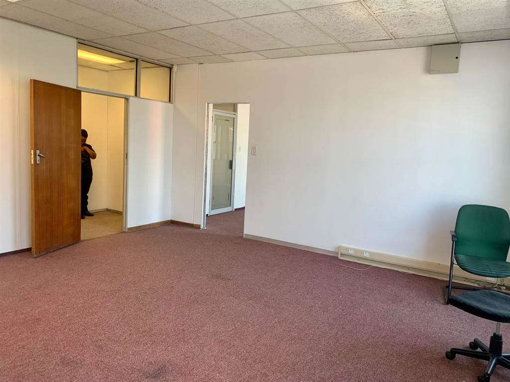 91  m² Office Space in Craighall photo number 7