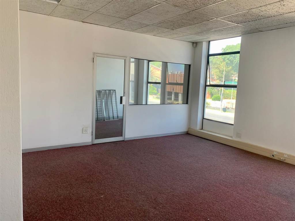 91  m² Office Space in Craighall photo number 6