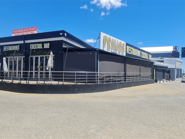 463  m² Retail Space