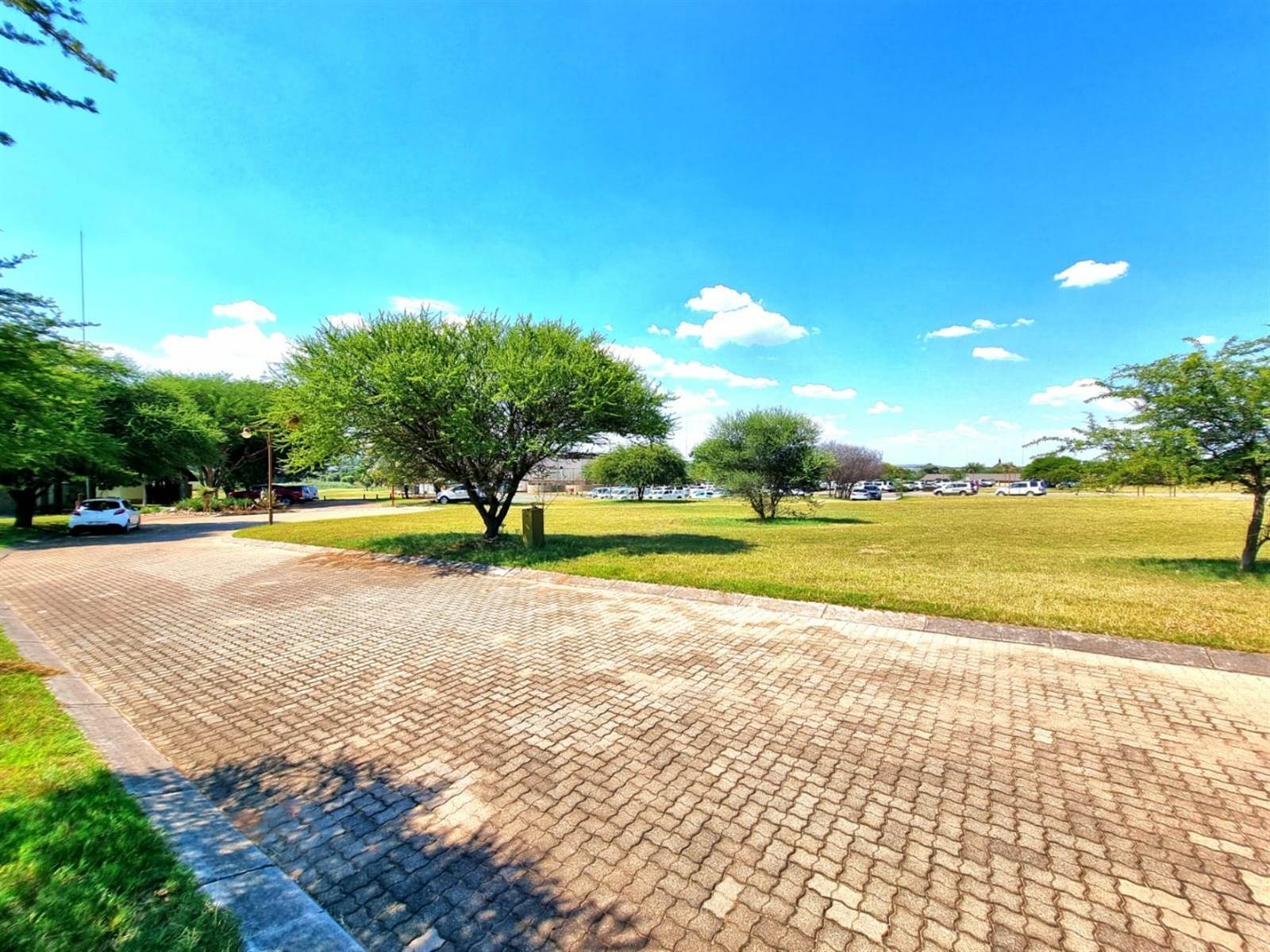 2000 m² Land available in Koro Creek Golf Estate photo number 6