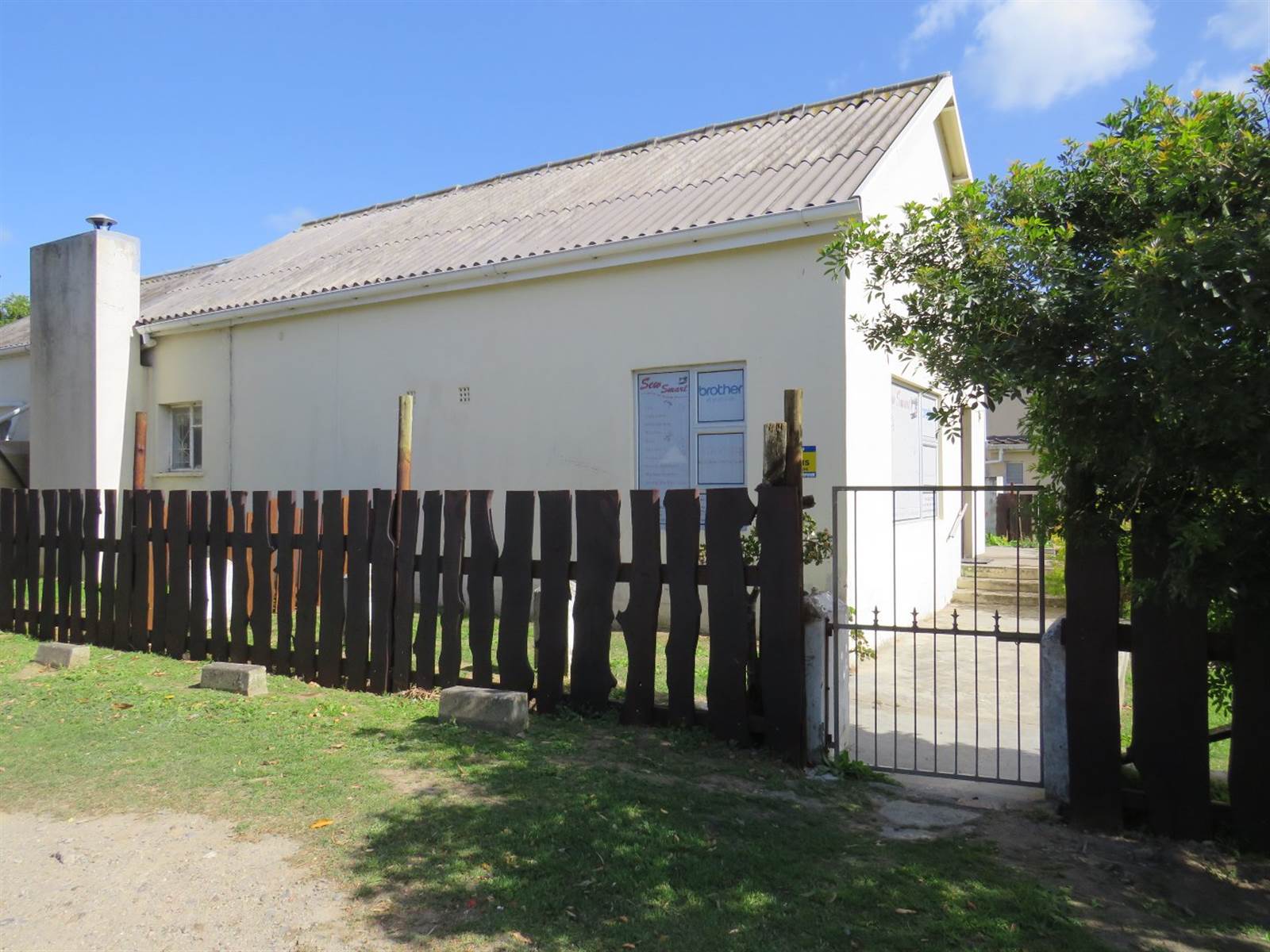 280  m² Commercial space in Port Alfred photo number 2