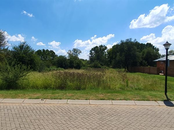 841 m² Land available in Parys