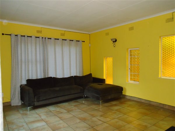 3 Bedroom House 3 Bedroom House