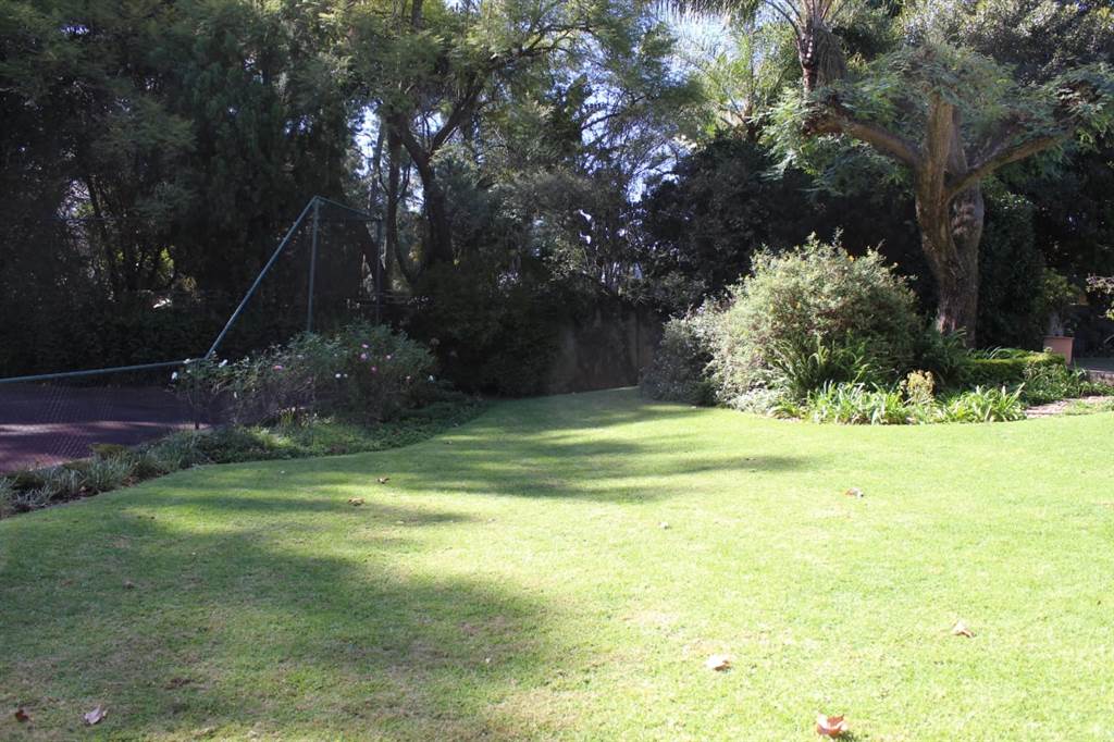 750 m² Land available in Bryanston photo number 3