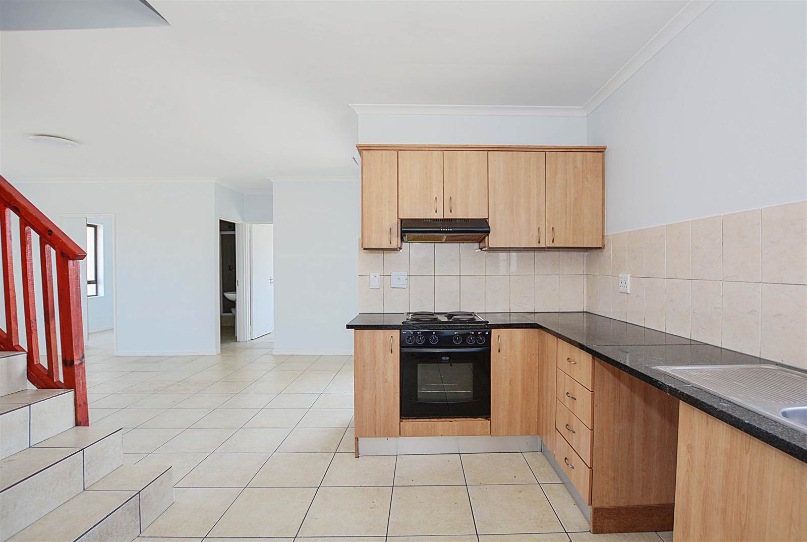 3 Bed Apartment in Parklands photo number 4