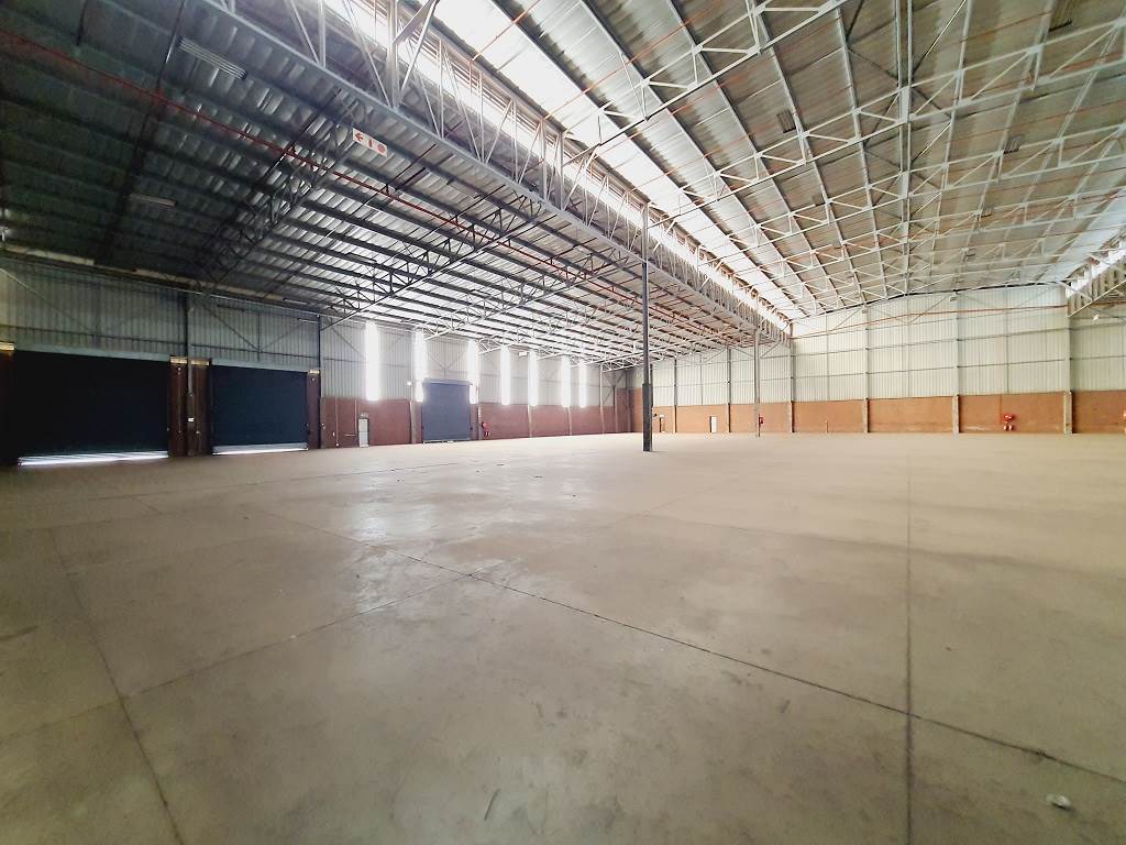3893  m² Industrial space in Pomona photo number 9