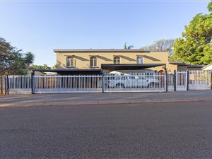 7 Bed House in Wonderboom