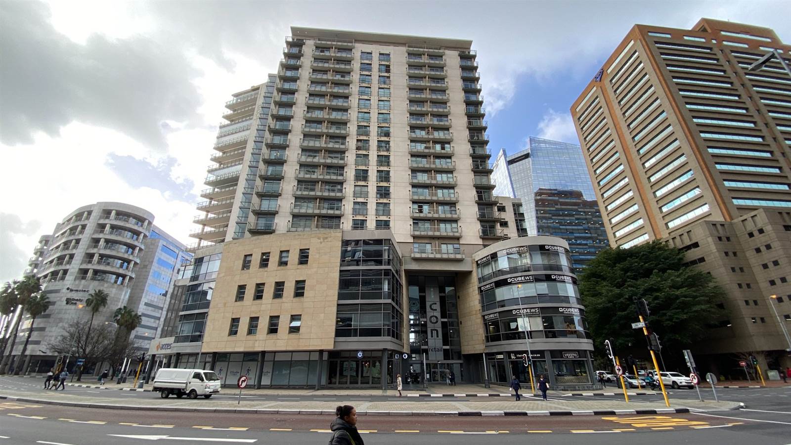 427  m² Commercial space in Cape Town City Centre photo number 10